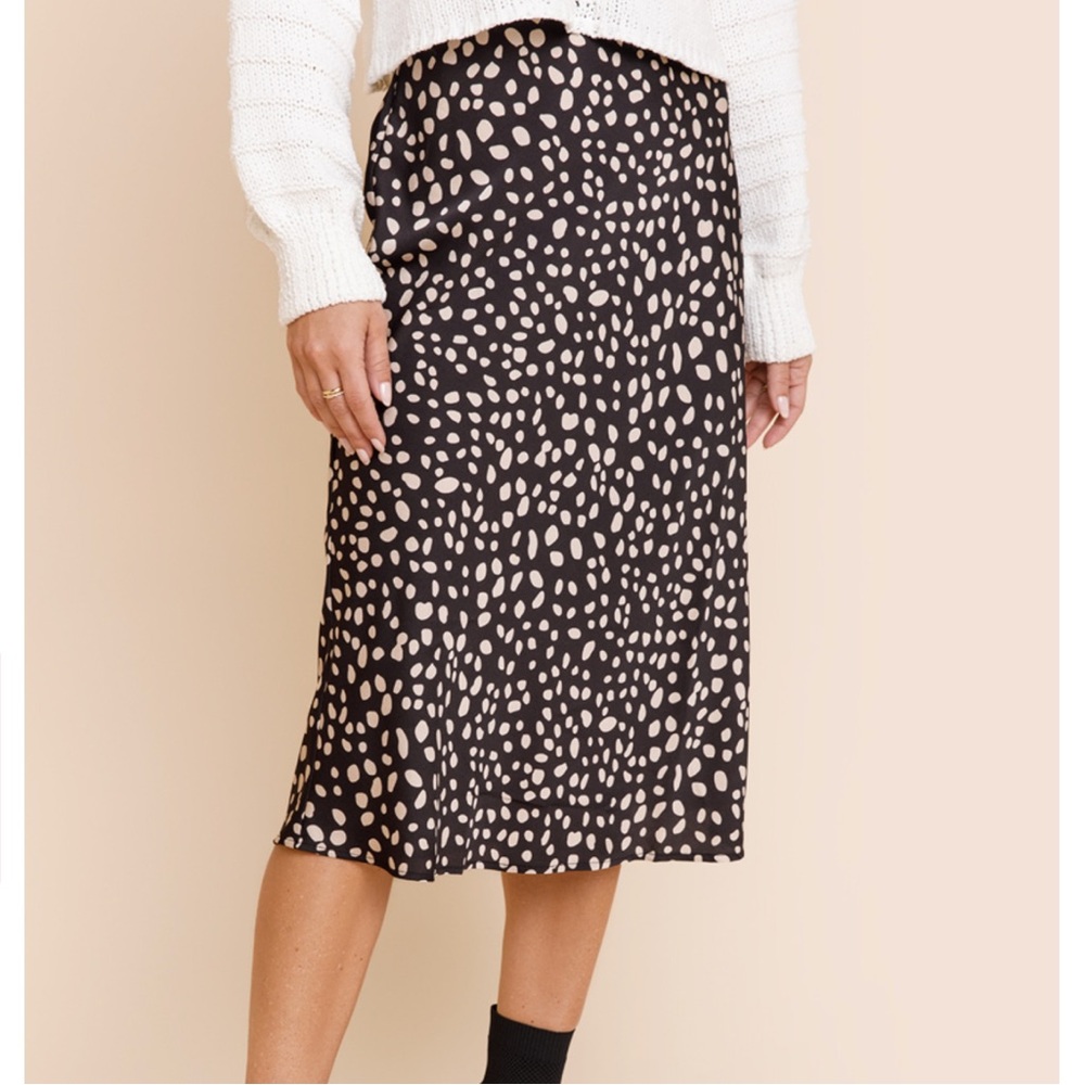 NEW Francesca's Michelle Leopard Midi Skirt Black (Medium)